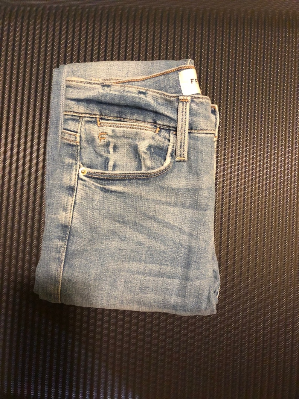 Frame Jeans - Picture 3 of 3